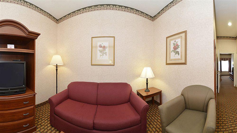 Best Western Bradbury Inn & Suites Perry Exterior photo